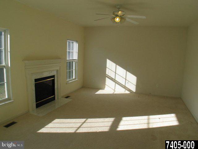 418 Wynwood Road York, PA 17402 - Photo 8 of 25 Gallery Image 8