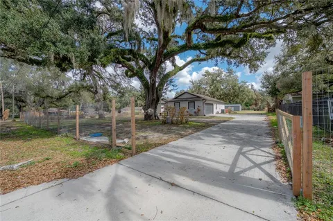 $425,000 | 10409 Leland Hawes Road, Thonotosassa, FL 33592