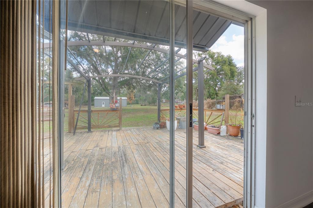 10409 Leland Hawes Road Thonotosassa, FL 33592 - Photo 21 of 34