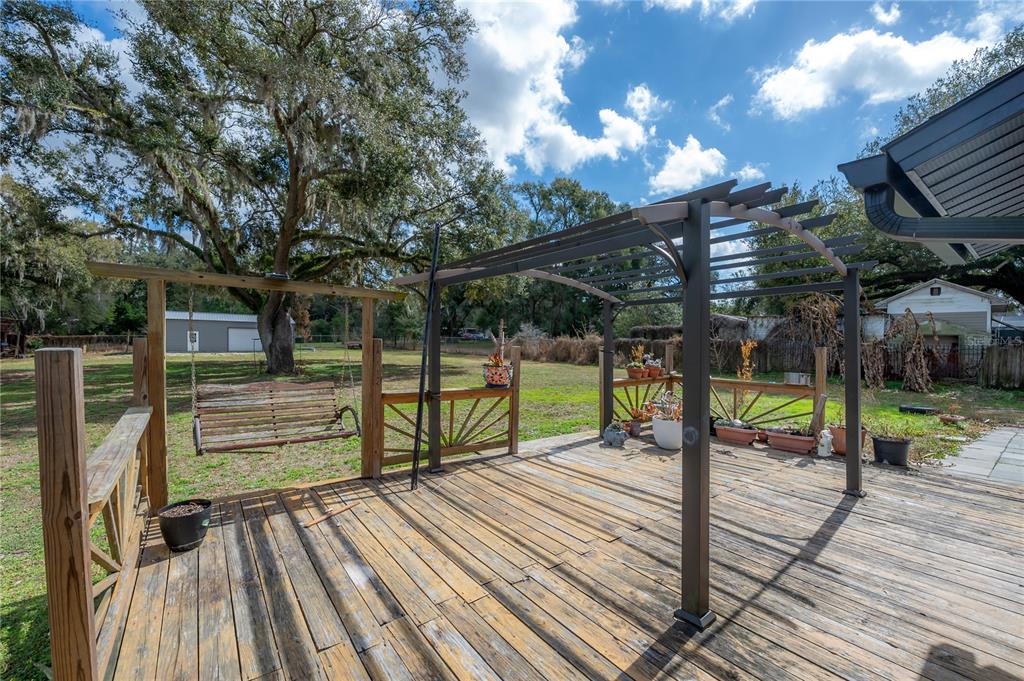10409 Leland Hawes Road Thonotosassa, FL 33592 - Photo 23 of 34