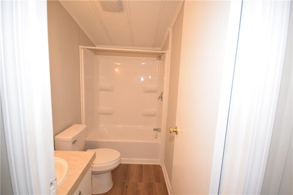 1605 Gerringer Mill Road Burlington, NC 27217 - Photo 13 of 19 Gallery Image 13