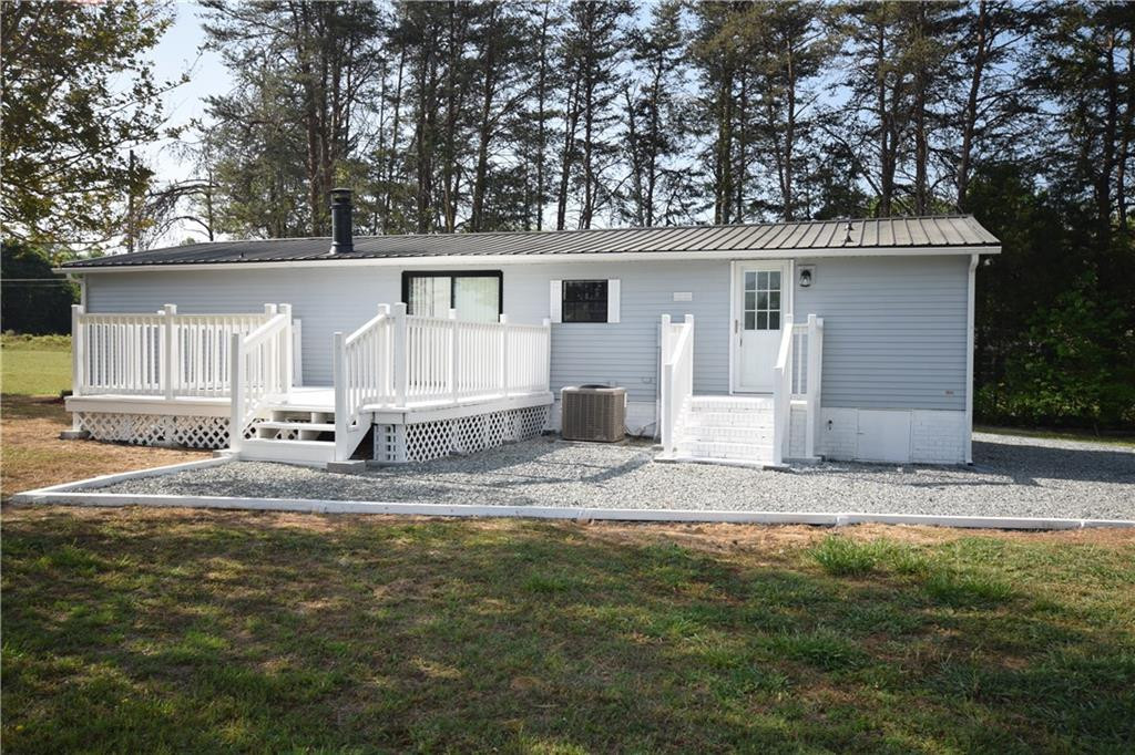 1605 Gerringer Mill Road Burlington, NC 27217 - Photo 18 of 19 Gallery Image 18