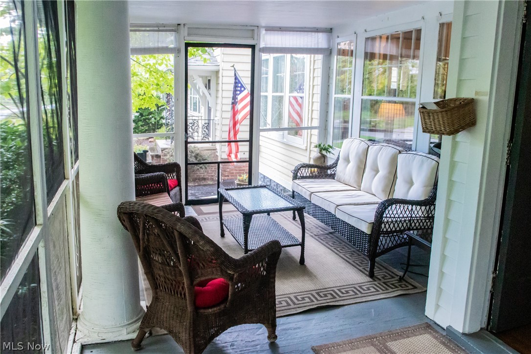 3397 Clarendon Road Cleveland, OH 44118 - Photo 2 of 28 Gallery Image 2