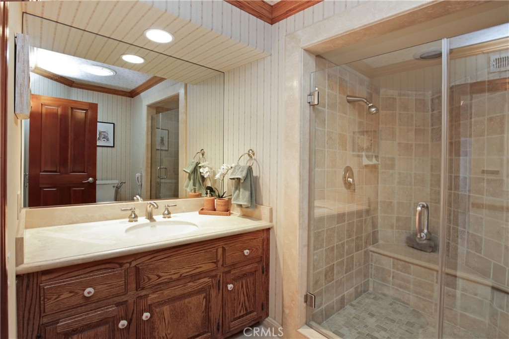 9378 Suva Street Downey, CA 90240 - Photo 21 of 43