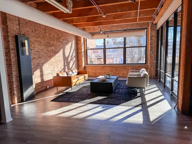 $3,200 | 1040 West Adams Street, Unit 263, Chicago, IL 60607