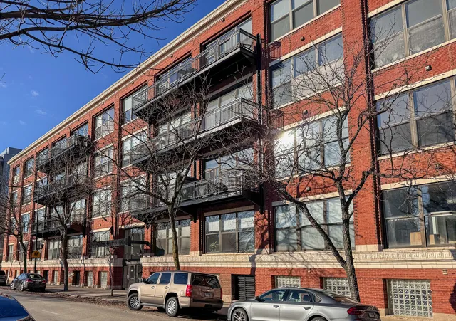 $3,200 | 1040 West Adams Street, Unit 263, Chicago, IL 60607