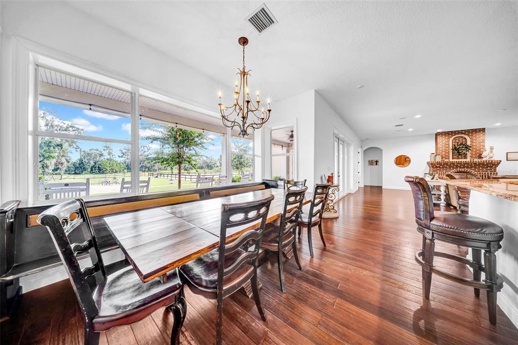 17930 Dorman Road Lithia, FL 33547 - Photo 16 of 79 Gallery Image 16