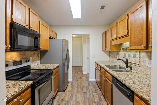 $300,000 | 111 Macfarren Lane, Summerville, SC 29485