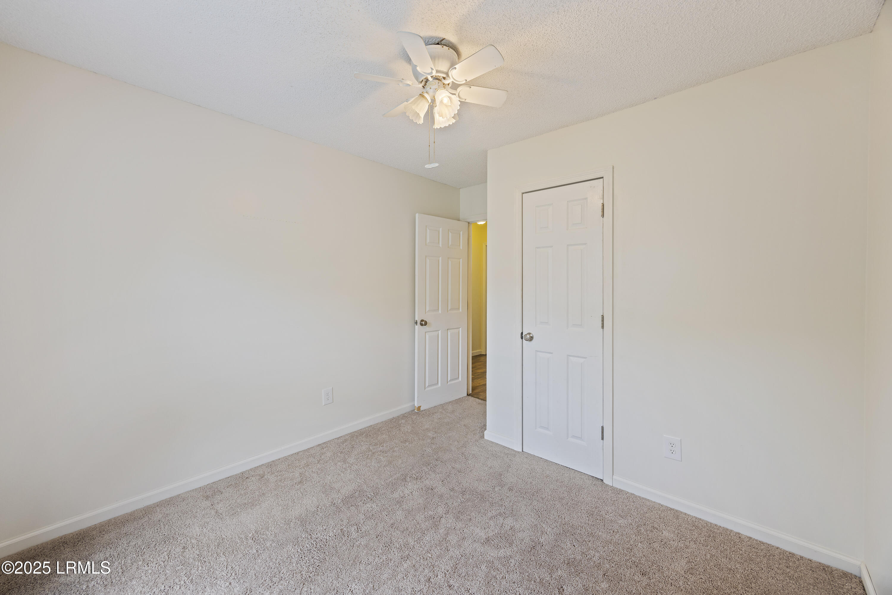 111 Macfarren Lane Summerville, SC 29485 - Photo 28 of 36 243A0307