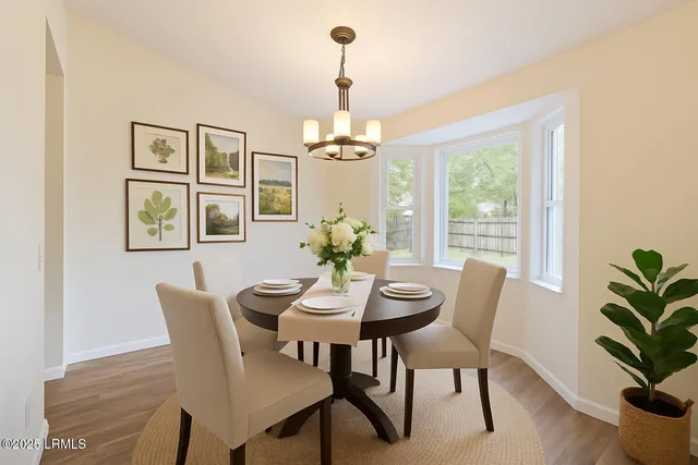 $300,000 | 111 Macfarren Lane, Summerville, SC 29485