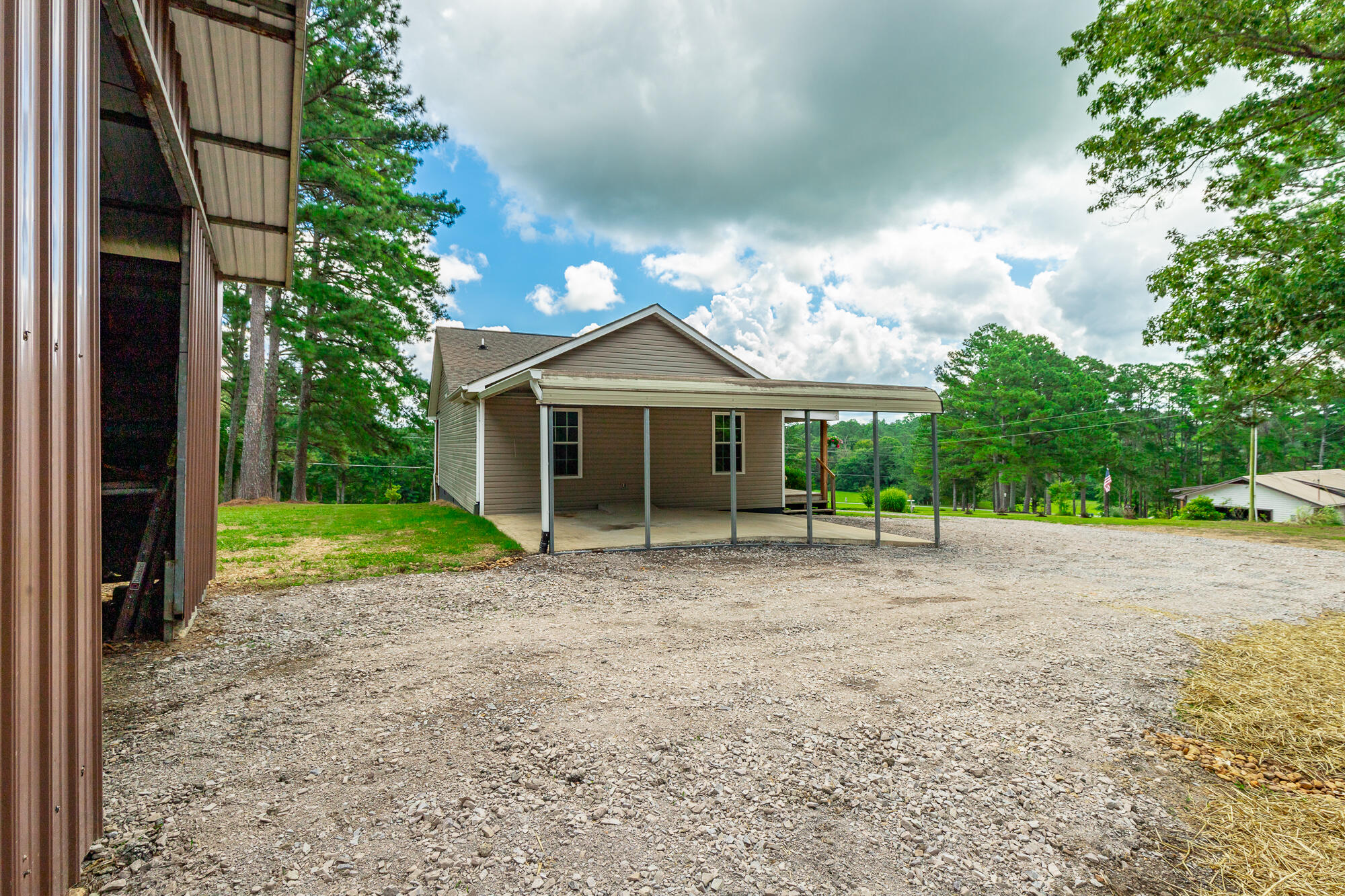4910 Highway 95 Rock Spring, GA 30739 - Photo 30 of 40 4912 GA-95 HD-47