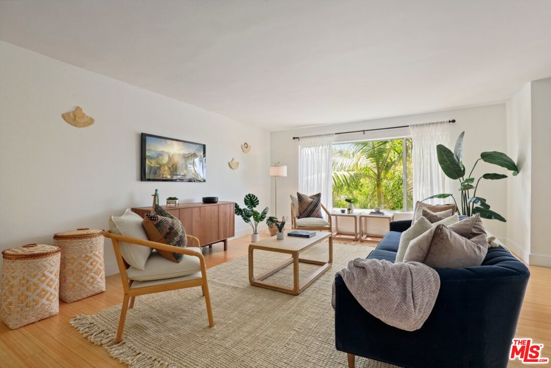 6624 South Springpark Avenue, Unit 5A Los Angeles, CA 90056 - Photo 7 of 24