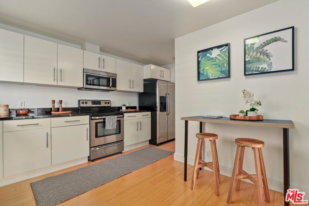 6624 South Springpark Avenue, Unit 5A Los Angeles, CA 90056 - Photo 9 of 24