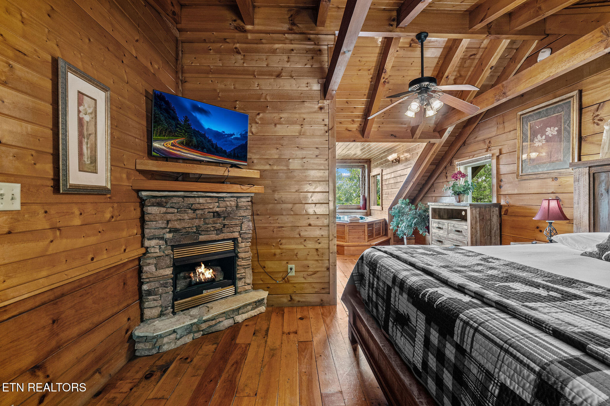 928 Falcon View Way Sevierville, TN 37862 - Photo 19 of 39 _DSC8556-Edit