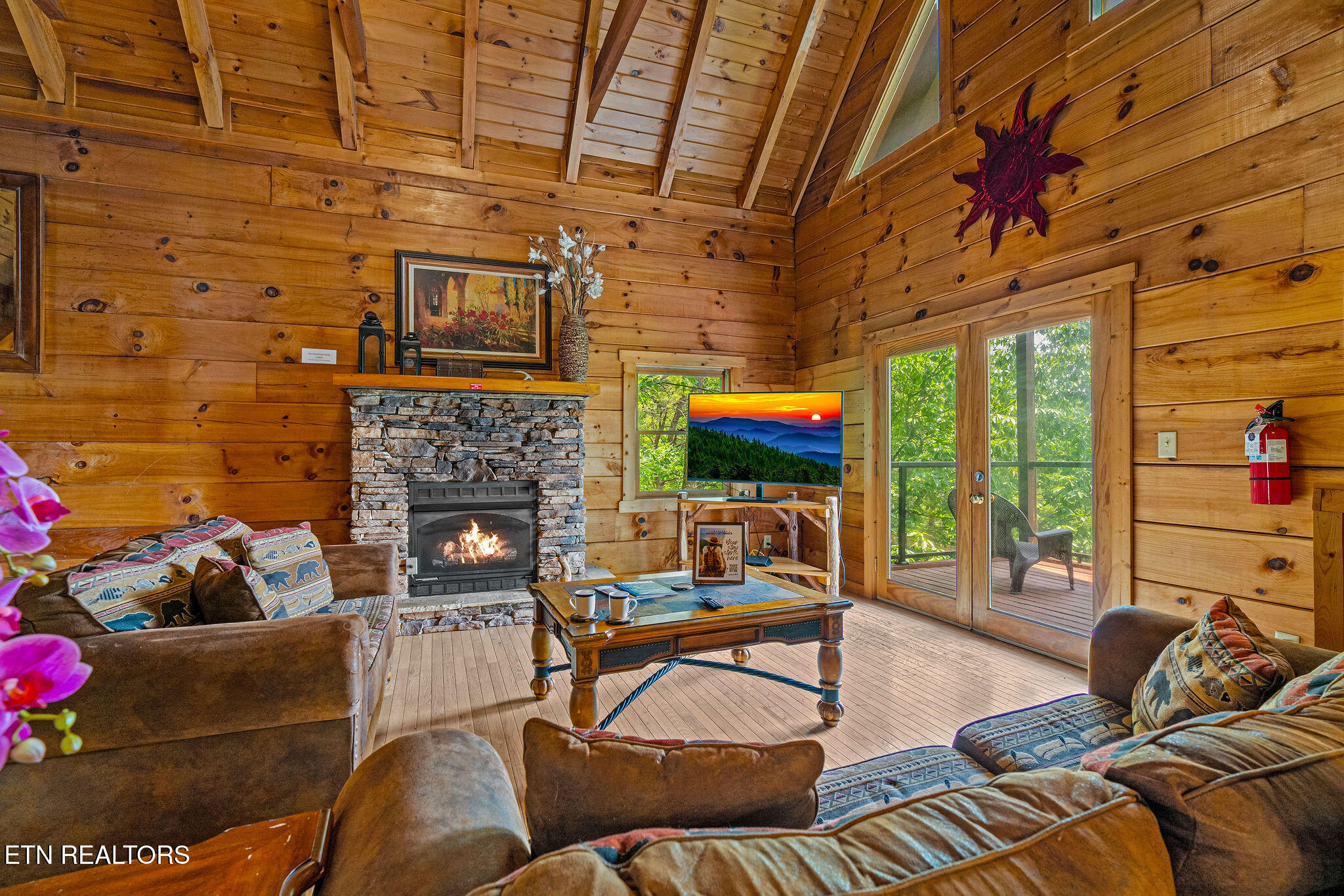 928 Falcon View Way Sevierville, TN 37862 - Photo 9 of 39 _DSC8531-Edit