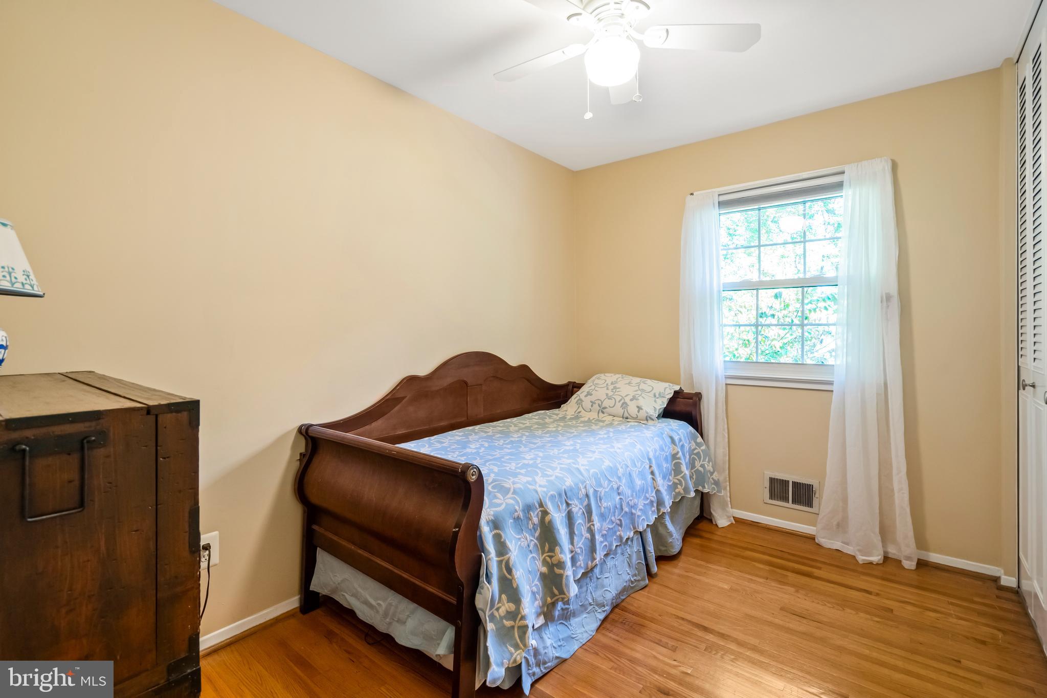 6905 Gillings Road Springfield, VA 22152 - Photo 20 of 32 Gallery Image 20