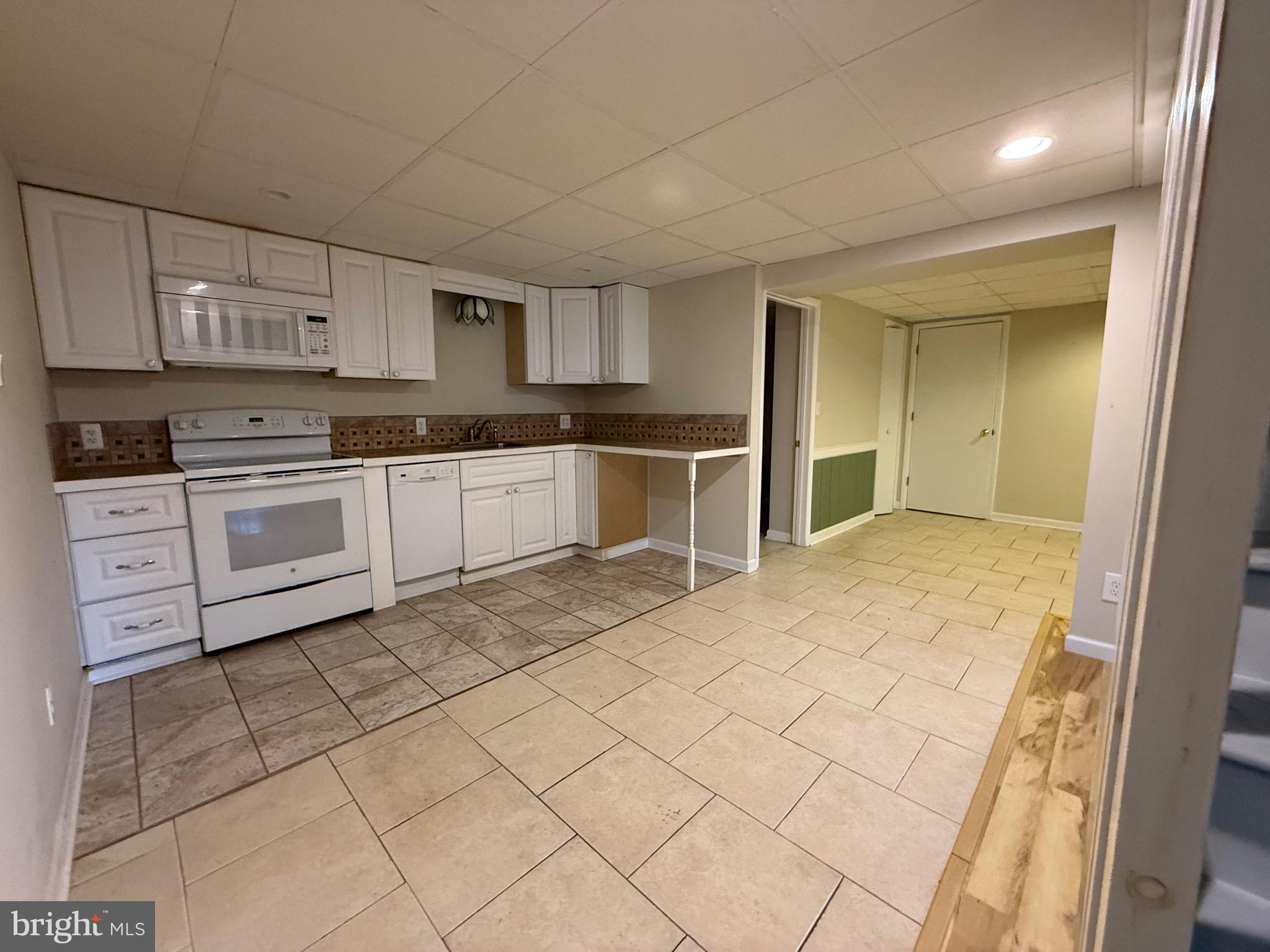 4888 Vera Cruz Road Emmaus, PA 18049 - Photo 24 of 29 lower level
kitchen