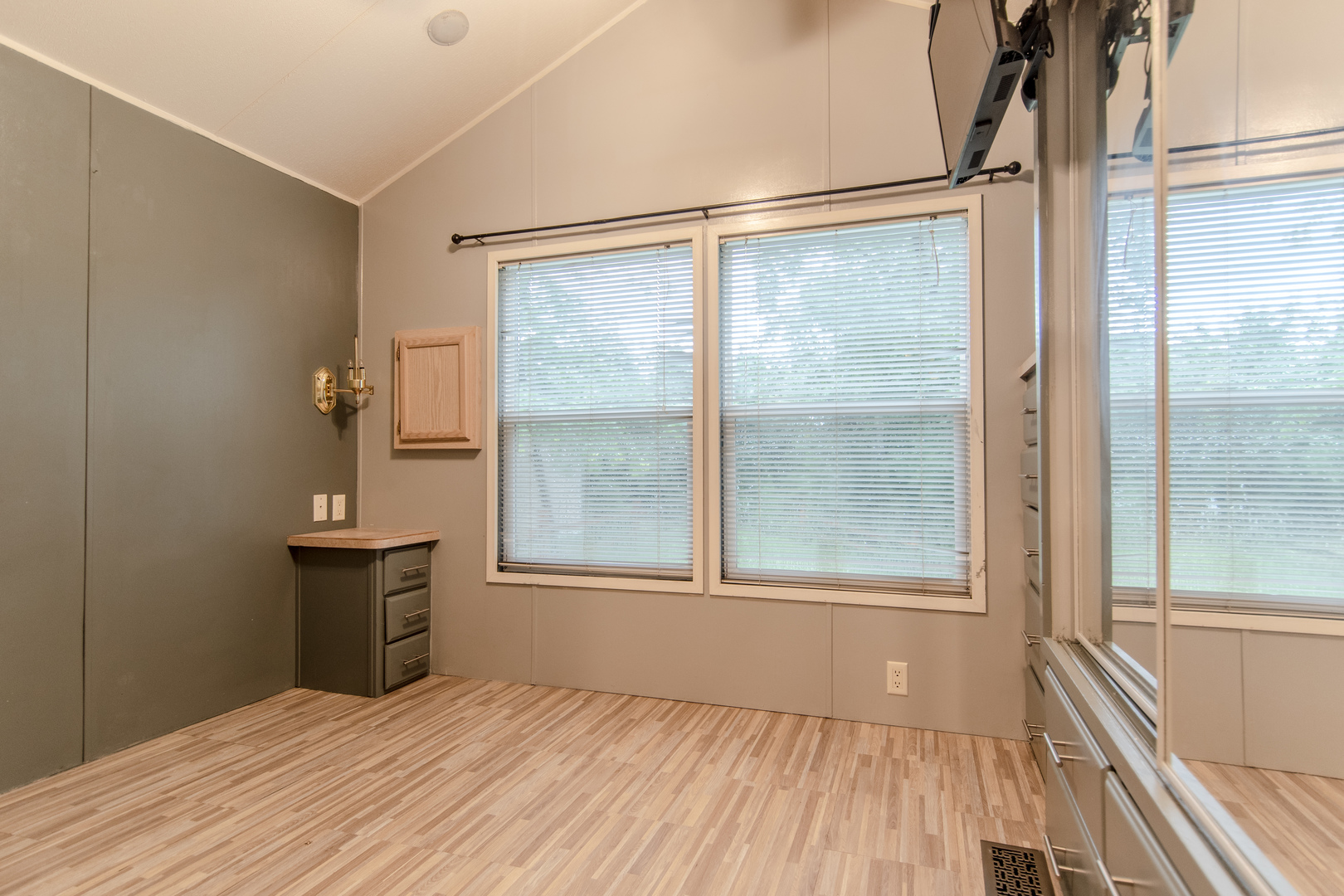 59 Fossil Ridge Court Wilmington, IL 60481 - Photo 8 of 22 Gallery Image 8