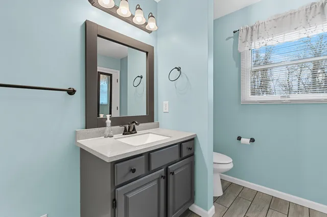 $450,000 | 61833 Bayshore Drive, Sturgis, MI 49091