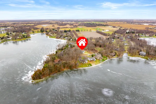 $450,000 | 61833 Bayshore Drive, Sturgis, MI 49091