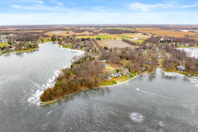 $450,000 | 61833 Bayshore Drive, Sturgis, MI 49091