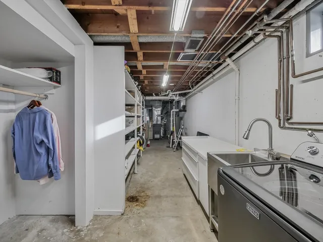 a view of a storage & utility room