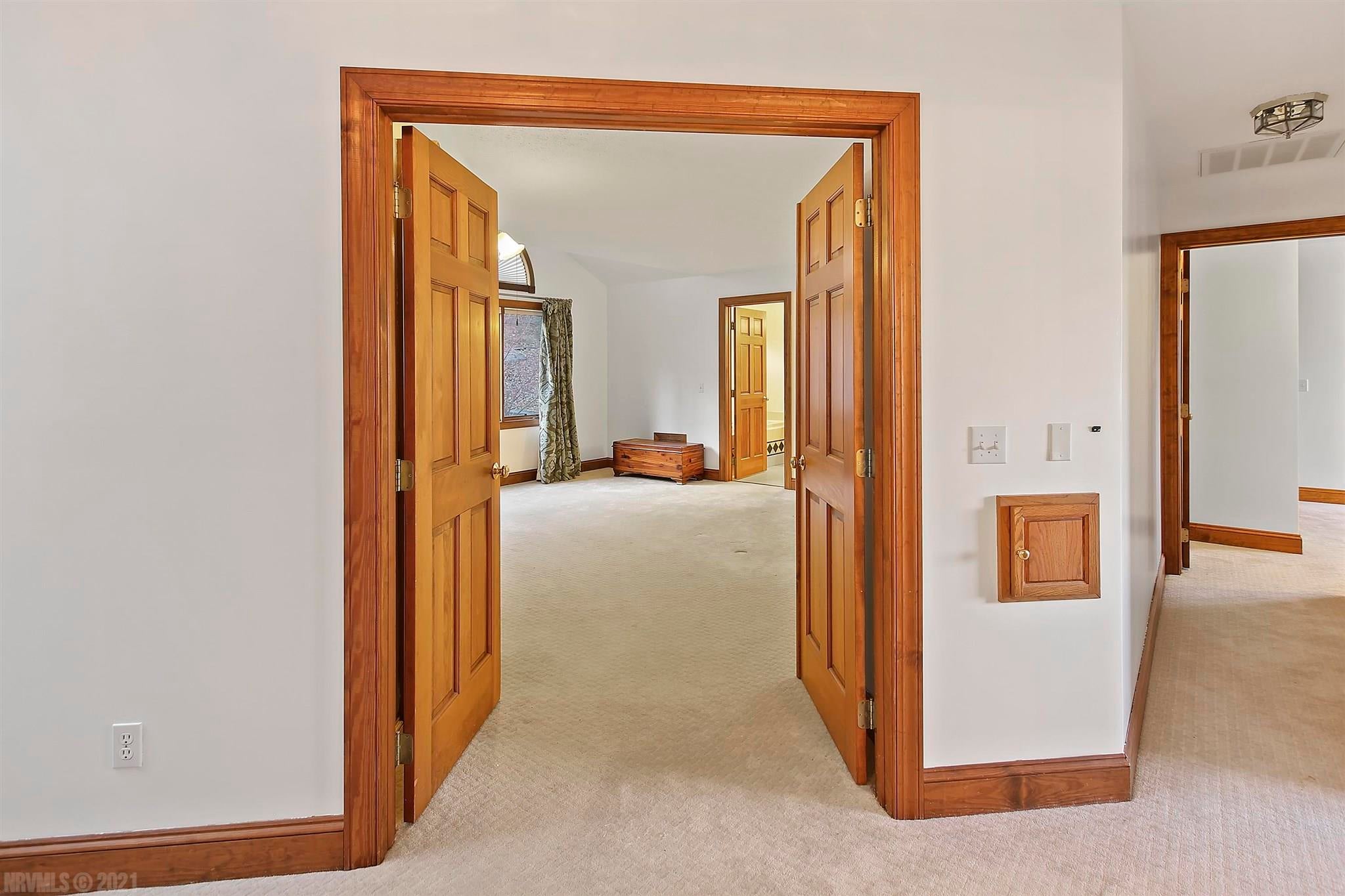 1370 Falcon Ridge Road Blacksburg, VA 24060 - Photo 38 of 83 Gallery Image 38