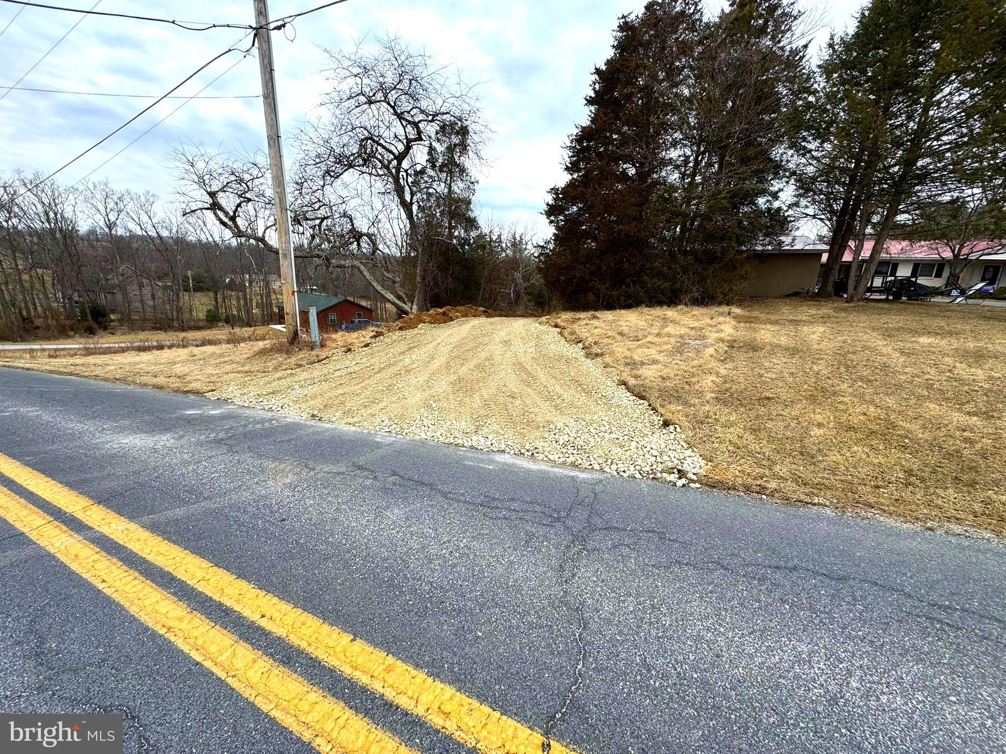 270 South Winding Road Dover, PA 17315 - Photo 7 of 14