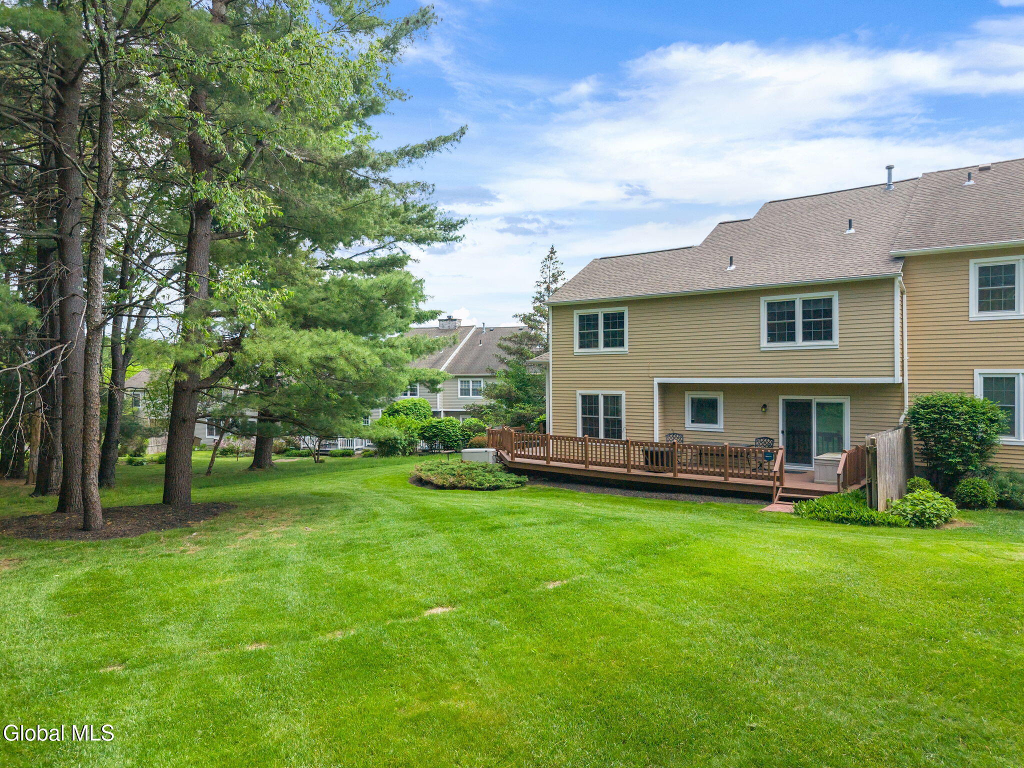 9 Ridgefield Drive Guilderland, NY 12186 - Photo 60 of 66 64-9RidgefieldDr_58
