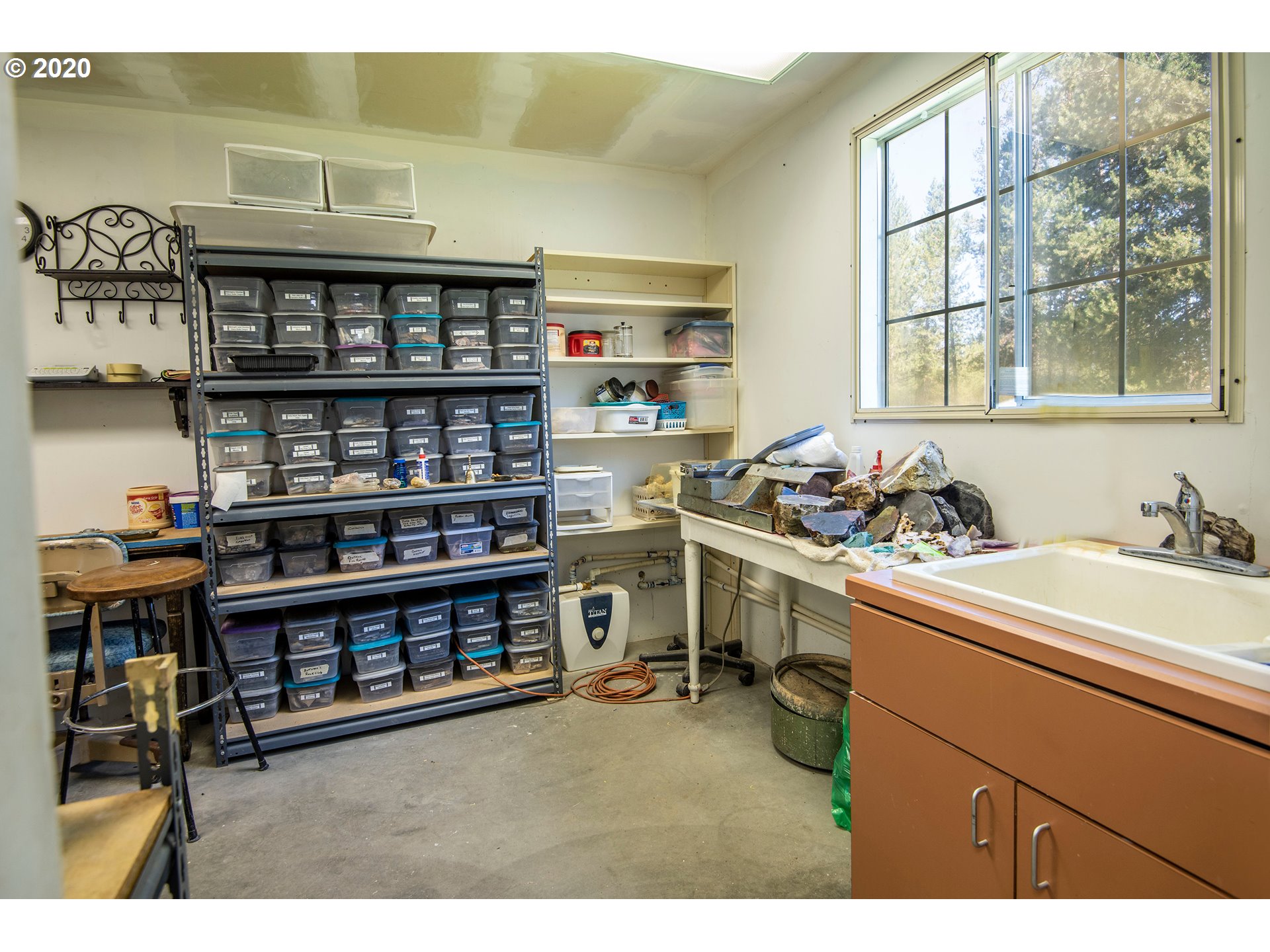 16444 Wayne Drive La Pine, OR 97739 - Photo 17 of 27