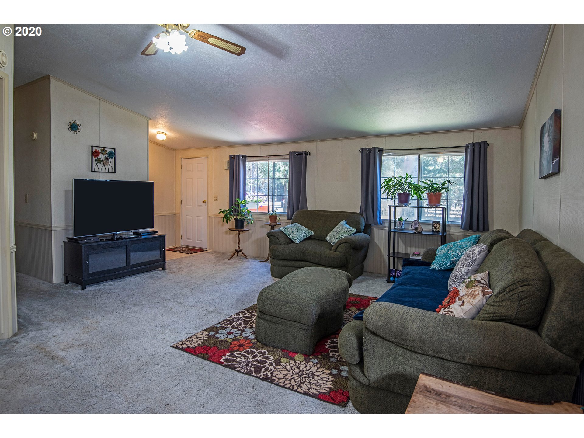 16444 Wayne Drive La Pine, OR 97739 - Photo 3 of 27