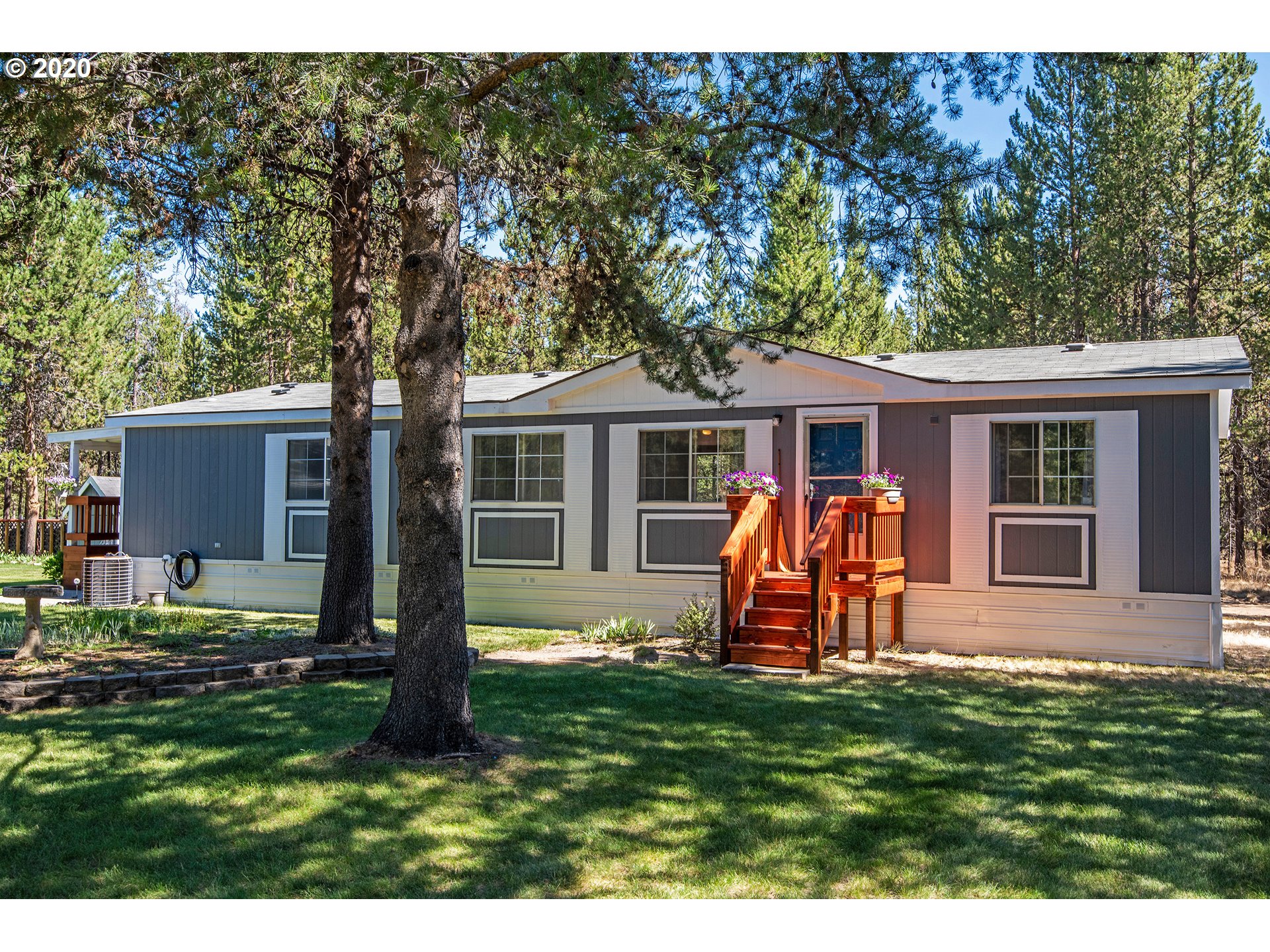 16444 Wayne Drive La Pine, OR 97739 - Photo 23 of 27