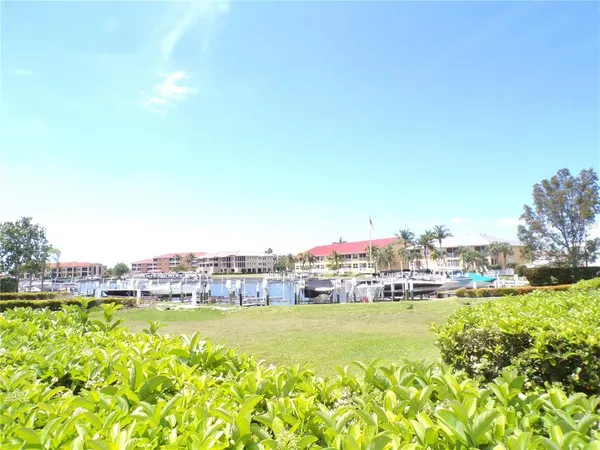 $2,000 | 1431 Aqui Esta Drive, Unit 411, Punta Gorda, FL 33950