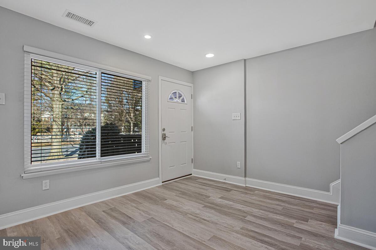 1627 Riedel Road Crofton, MD 21114 - Photo 14 of 27