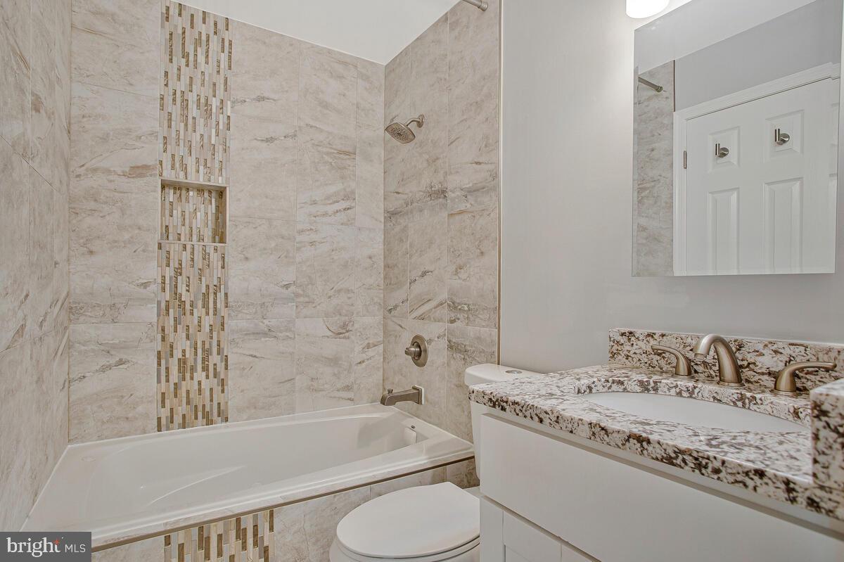 1627 Riedel Road Crofton, MD 21114 - Photo 2 of 27