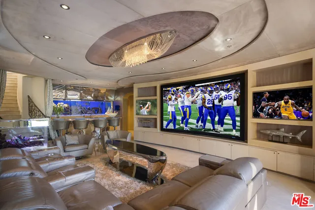 $7,995,000 | 2157 Ravensfield Lane, Los Angeles, CA 90077