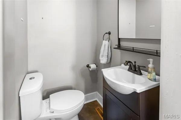 $259,000 | 130 South Monroe Street, Pittsfield, IL 62363