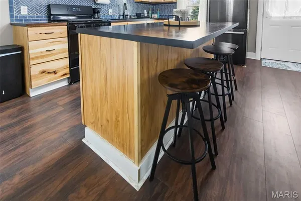 $259,000 | 130 South Monroe Street, Pittsfield, IL 62363