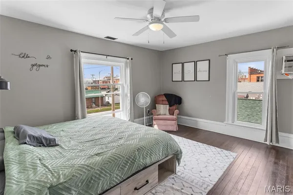 $259,000 | 130 South Monroe Street, Pittsfield, IL 62363