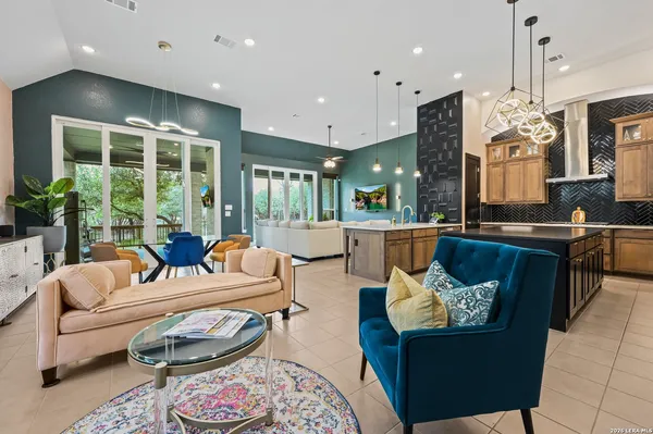 $775,777 | 135 Wildrose Hill Drive, Boerne, TX 78006