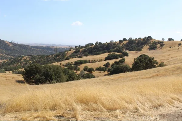 $348,000 | 71901 Vineyard Canyon Road, San Miguel, CA 93451