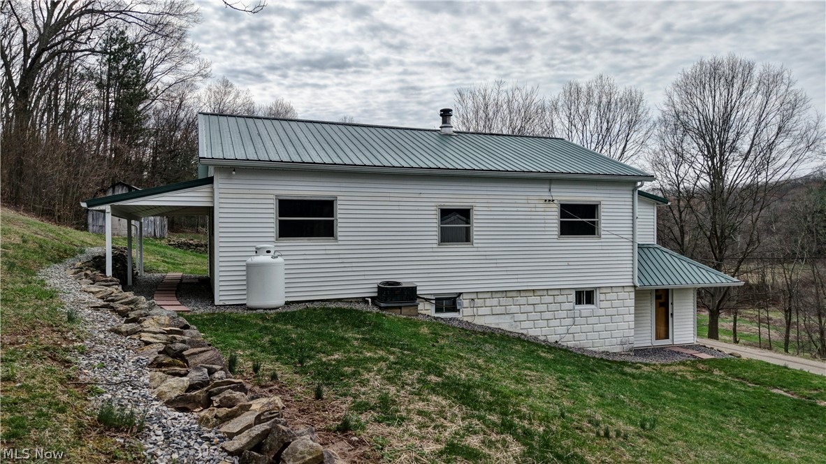 12413 Lick Run Road Newcomerstown, OH 43832 - Photo 20 of 40