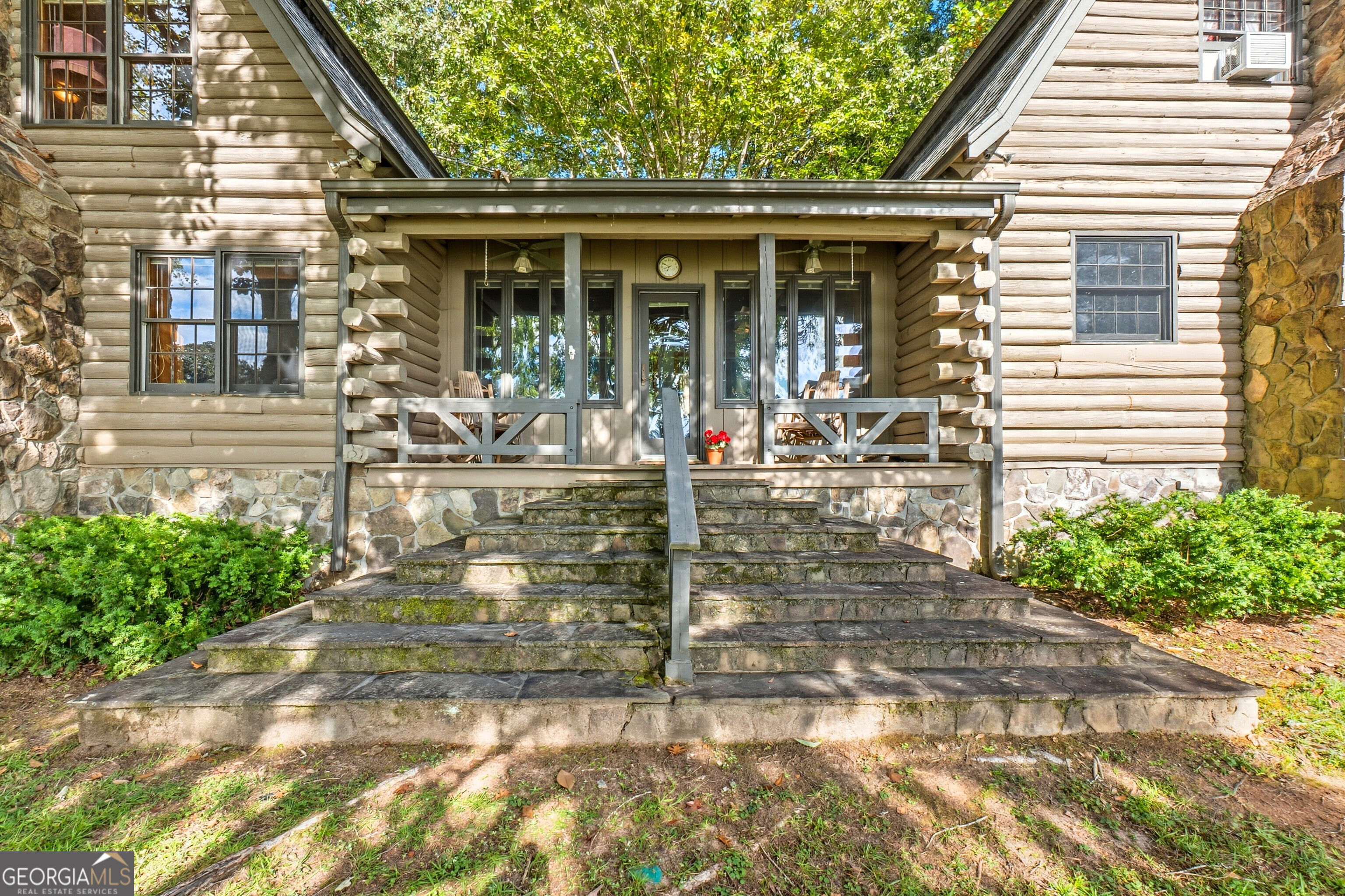 324 Blenny Run Jackson, GA 30233 - Photo 9 of 71