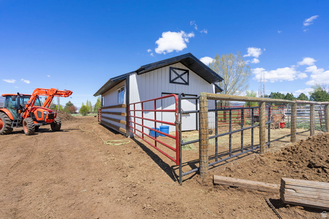 781 West 3000 South Heber City, UT 84032 - Photo 26 of 30 Barn