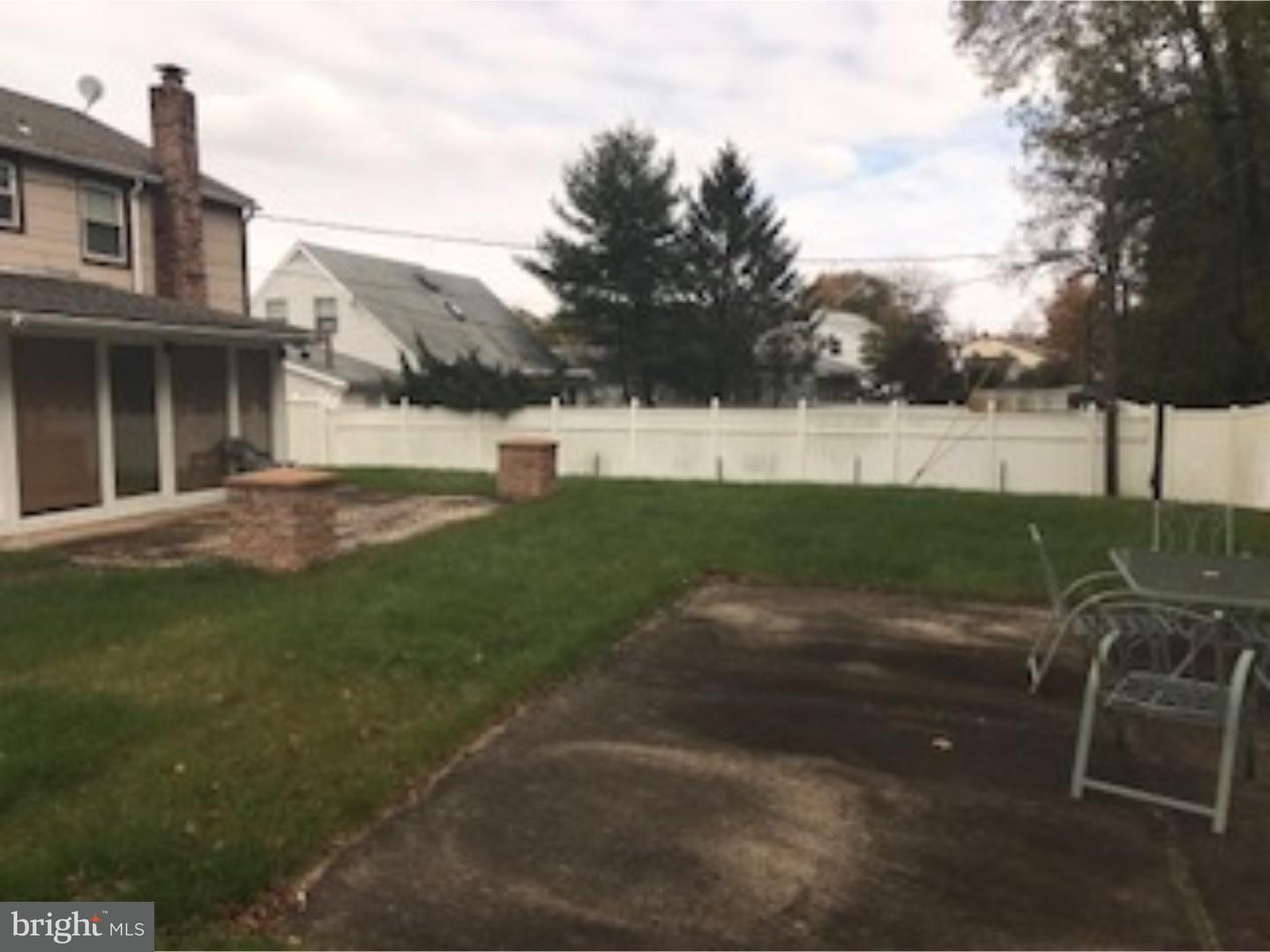 452 Charleston Road Willingboro, NJ 08046 - Photo 6 of 7