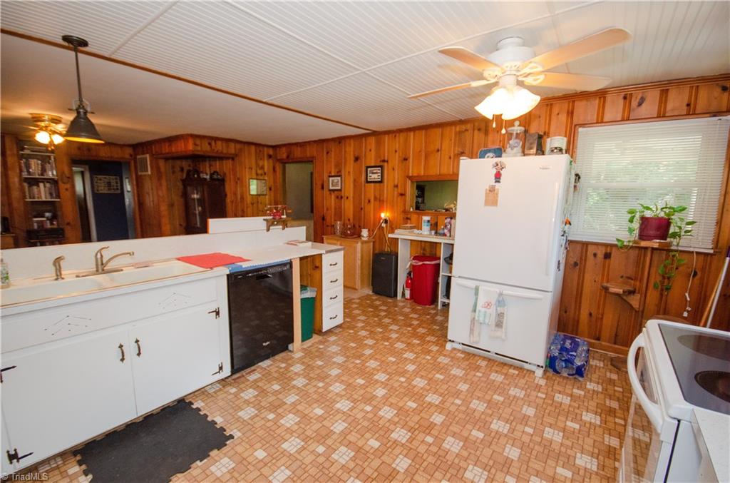 783 Branson Mill Road Randleman, NC 27317 - Photo 12 of 30 Gallery Image 12