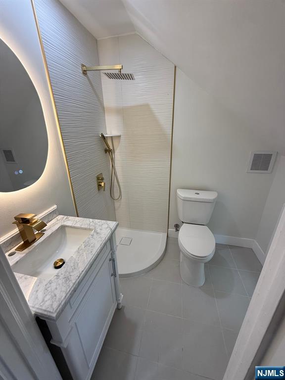 867 River Road Teaneck, NJ 07666 - Photo 20 of 32
