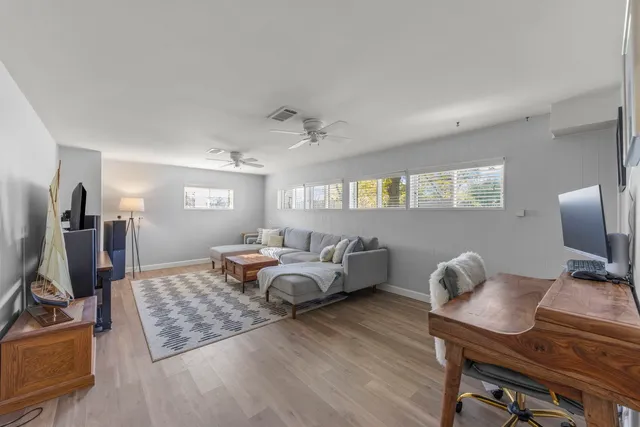 $550,000 | 5924 Carpenter Street, Downers Grove, IL 60516