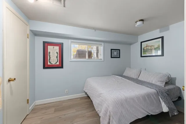 $550,000 | 5924 Carpenter Street, Downers Grove, IL 60516