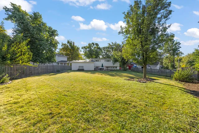 $550,000 | 5924 Carpenter Street, Downers Grove, IL 60516